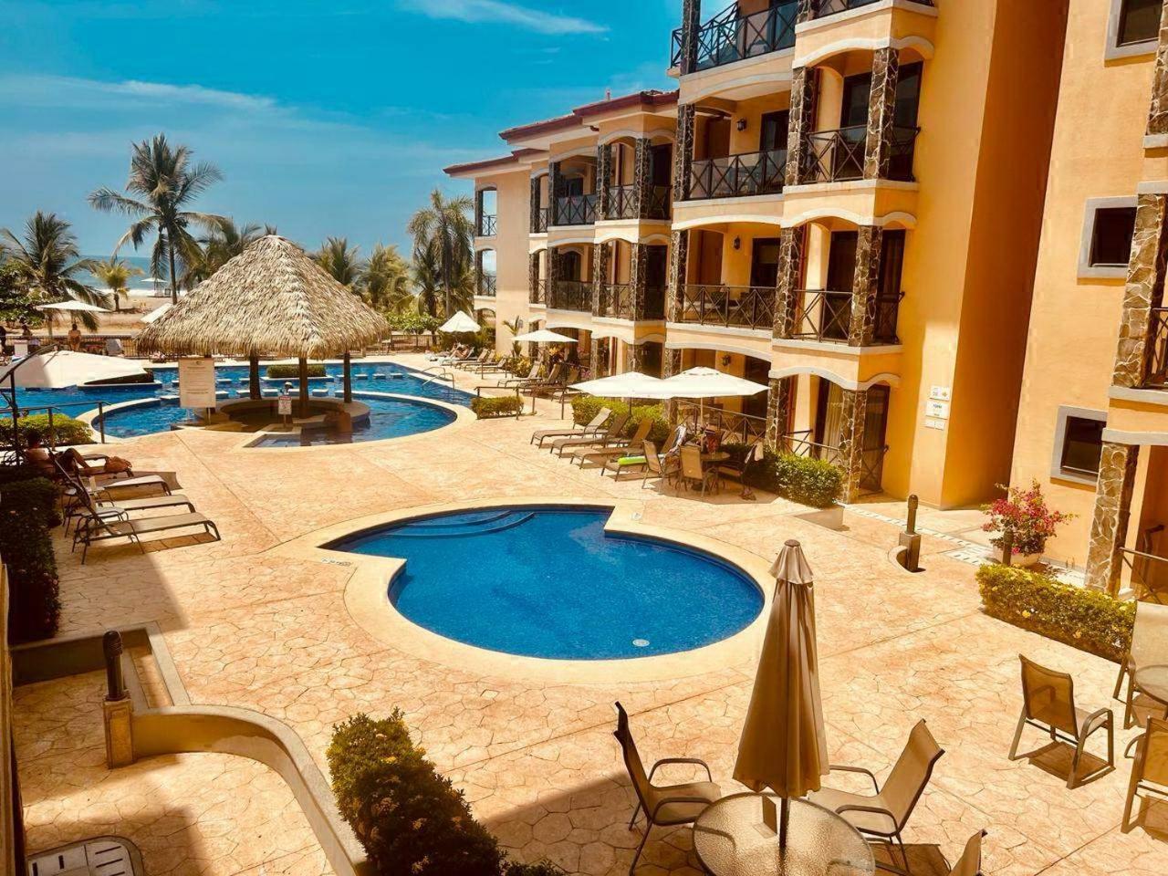 Apartamento De Lujo Las 3 Gotas Jaco, Frente Al Mar Con Vista A La Playa מראה חיצוני תמונה