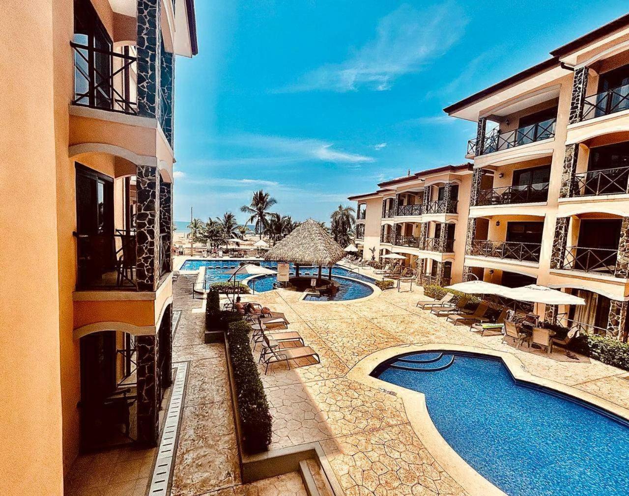 Apartamento De Lujo Las 3 Gotas Jaco, Frente Al Mar Con Vista A La Playa מראה חיצוני תמונה