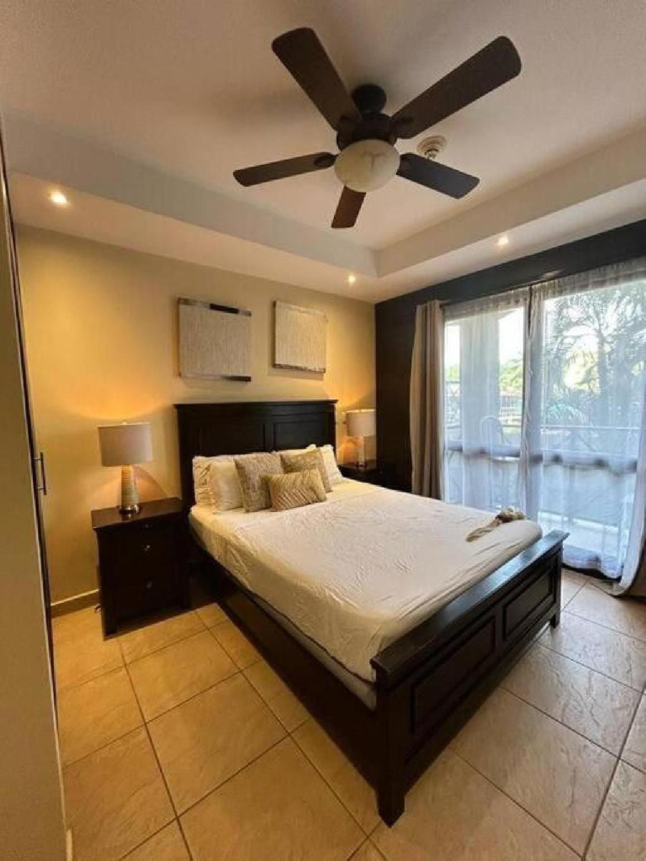 Apartamento De Lujo Las 3 Gotas Jaco, Frente Al Mar Con Vista A La Playa מראה חיצוני תמונה